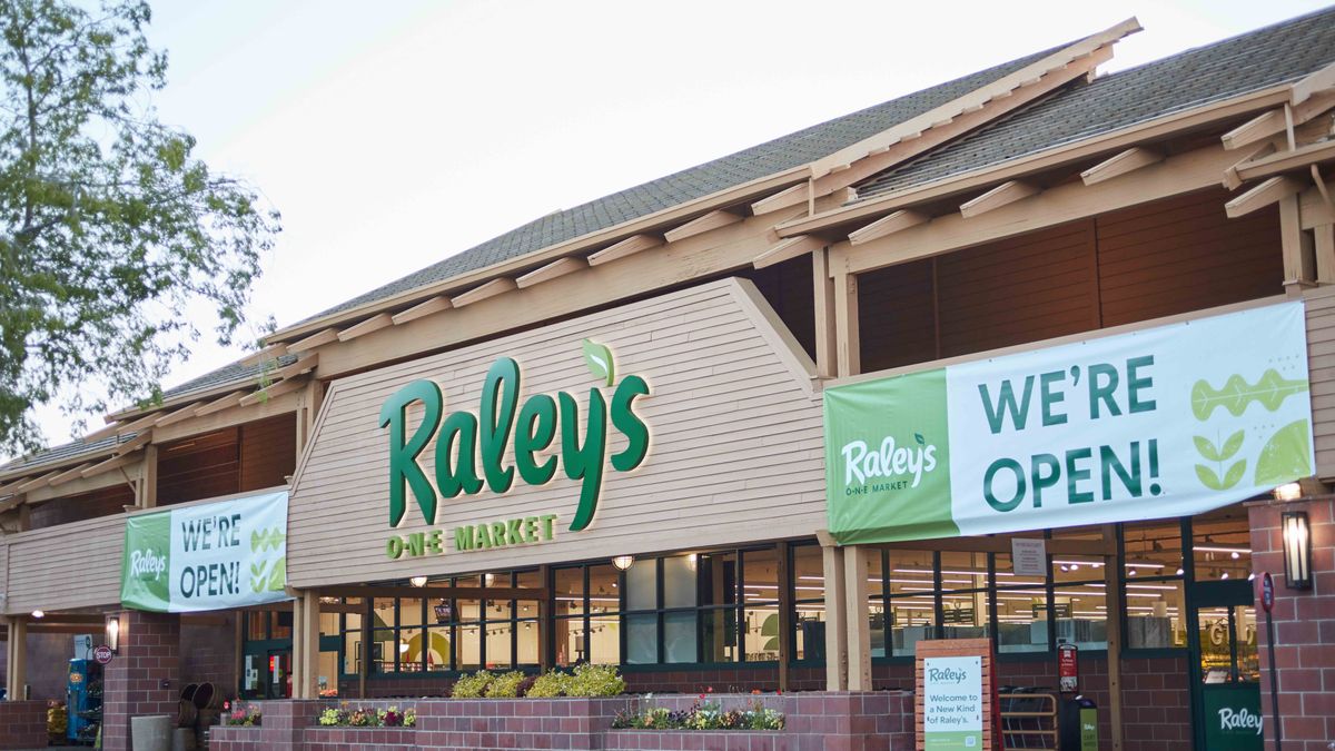 Exterior of Raley's O-N-E Market supermarket in El Dorado Hills, California